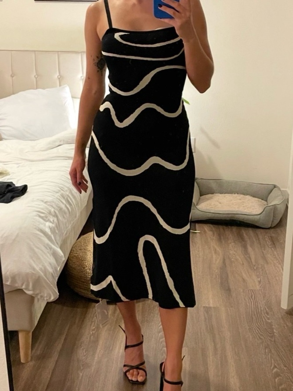 The Black Wave Mermaid Hem Knit Midi Dress - Picture 4 of 4